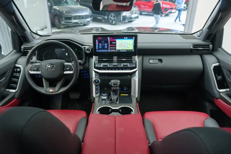 Toyota Land Cruiser din 2024 cu 5.000 km - oferta TOY116028 - foto 15