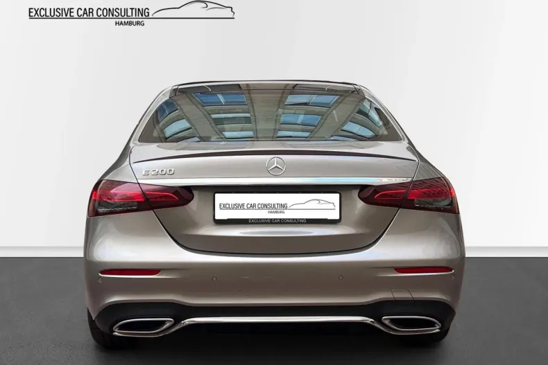 Mercedes-Benz E 200 din 2022 cu 28.000 km - oferta MER116029 - foto 5