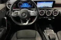 Mercedes-Benz CLA 220 din 2022 cu 13.383 km - oferta MER116031 - foto 4