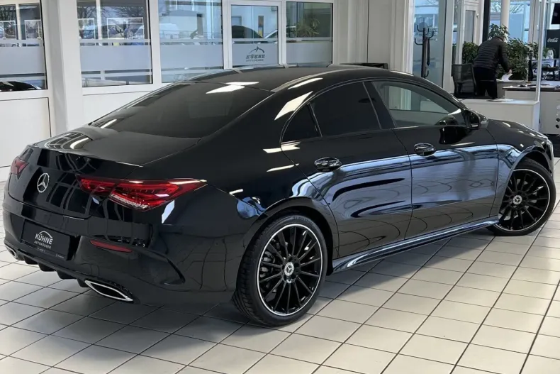 Mercedes-Benz CLA 220 din 2022 cu 13.383 km - oferta MER116031 - foto 12