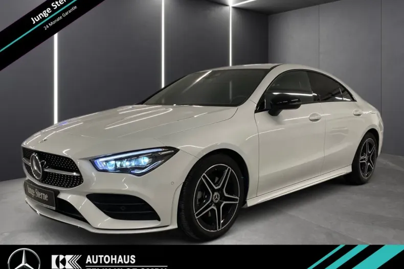 Mercedes-Benz CLA 220 din 2022 cu 19.528 km - oferta MER116032 - foto 1