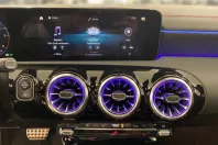 Mercedes-Benz CLA 220 din 2022 cu 19.528 km - oferta MER116032 - foto 9