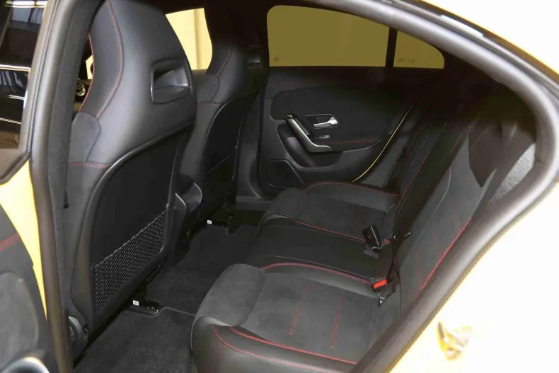 Mercedes-Benz CLA 200 din 2021 cu 17.728 km - oferta MER116033 - foto 19