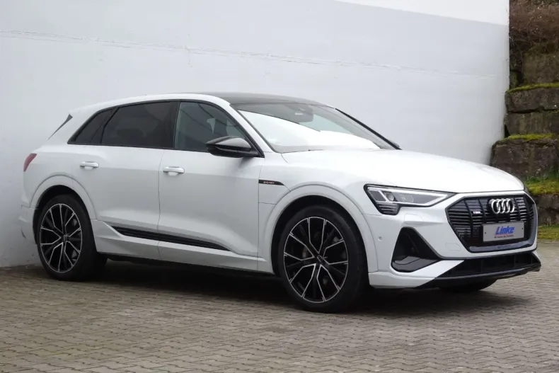 Audi e-tron din 2022 cu 7.911 km - oferta AUD116035 - foto 2