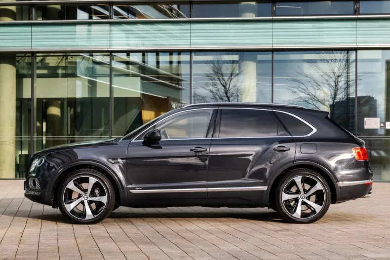 Bentley Bentayga din 2020 cu 6.500 km - oferta BEN116039 - foto 4