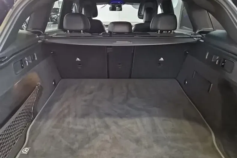 Mercedes-Benz GLC 300 din 2023 cu 15.676 km - oferta MER116044 - foto 3