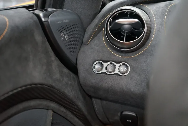 McLaren 765LT din 2022 cu 6.000 km - oferta MCL116051 - foto 19