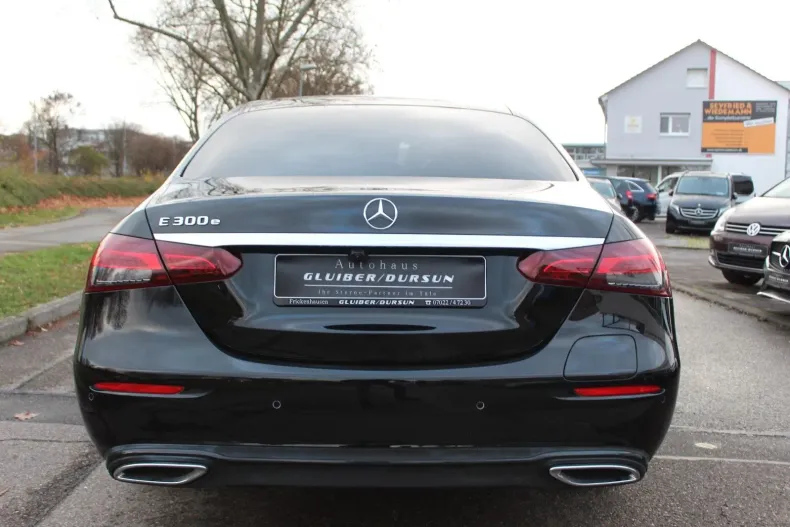 Mercedes-Benz E 300 din 2021 cu 69.500 km - oferta MER116052 - foto 5