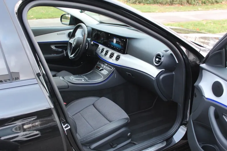 Mercedes-Benz E 300 din 2021 cu 69.500 km - oferta MER116052 - foto 8