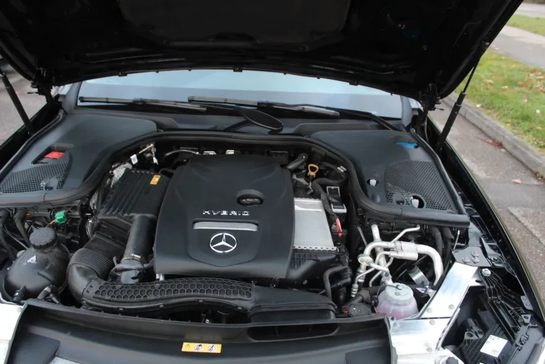 Mercedes-Benz E 300 din 2021 cu 69.500 km - oferta MER116052 - foto 10