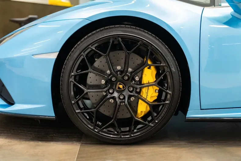 Lamborghini Huracán din 2022 cu 5.600 km - oferta LAM116058 - foto 6