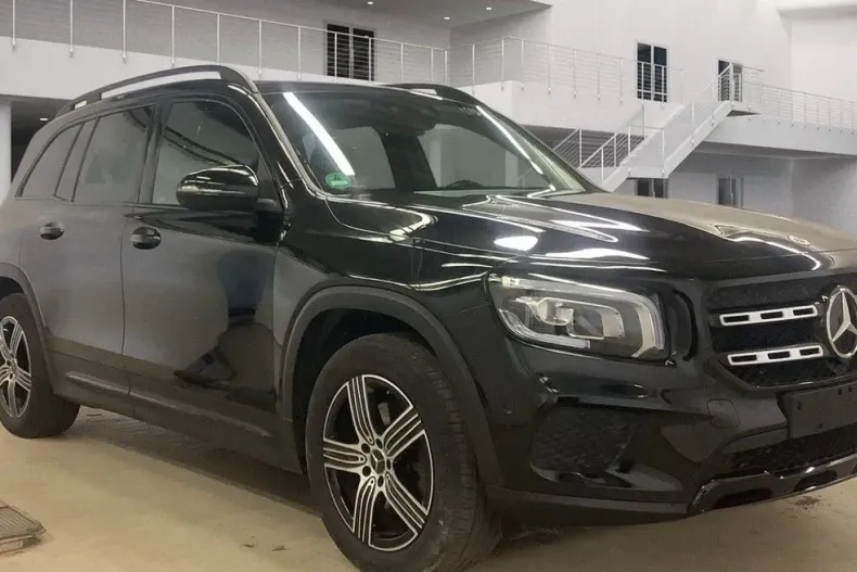 Mercedes-Benz GLB 250 din 2020 cu 69.998 km - oferta MER116059 - foto 2