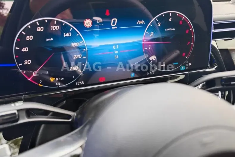 Mercedes-Benz E 200 din 2024 cu 50 km - oferta MER116061 - foto 10