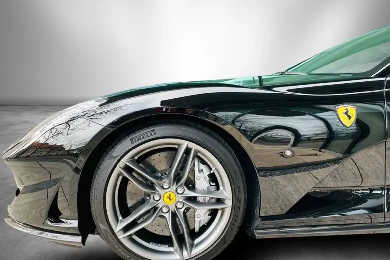 Ferrari 812 din 2022 cu 3.800 km - oferta FER116067 - foto 10