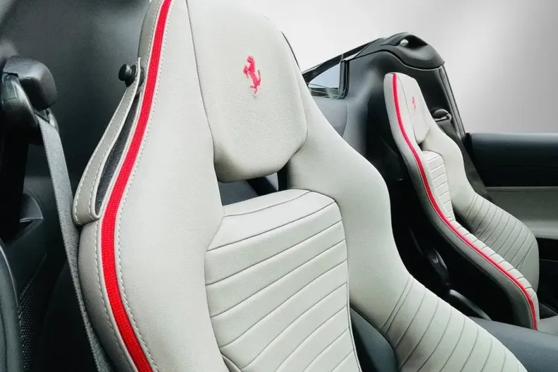 Ferrari 812 din 2022 cu 3.800 km - oferta FER116067 - foto 19