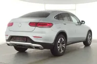 Mercedes-Benz GLC 200 din 2022 cu 30.201 km - oferta MER116069 - foto 2