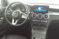 Mercedes-Benz GLC 200 din 2022 cu 30.201 km - oferta MER116069 - foto 3