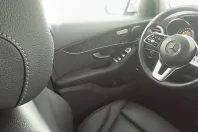 Mercedes-Benz GLC 200 din 2022 cu 30.201 km - oferta MER116069 - foto 7