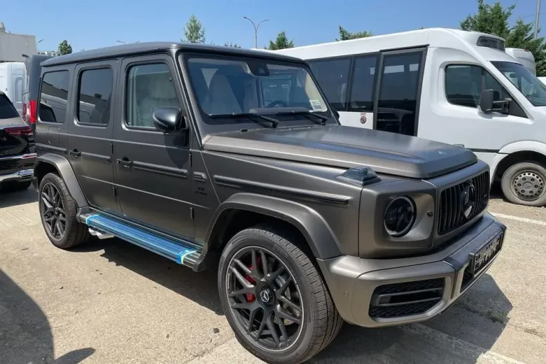 Mercedes-Benz G 63 AMG din 2023 cu 4.000 km - oferta MER116070 - foto 1