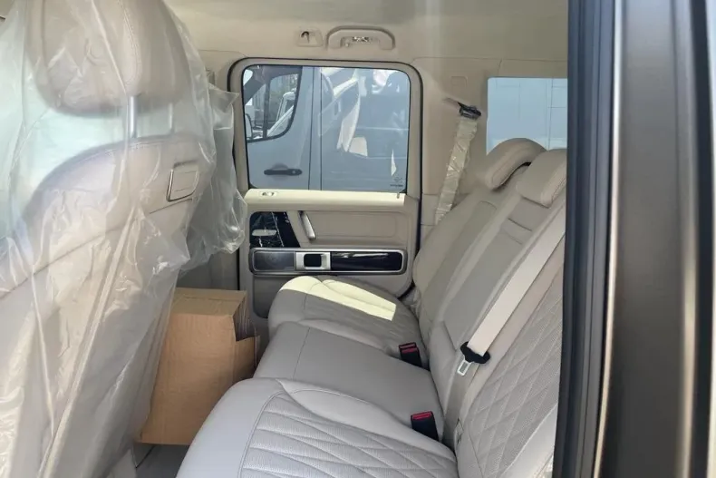 Mercedes-Benz G 63 AMG din 2023 cu 4.000 km - oferta MER116070 - foto 6