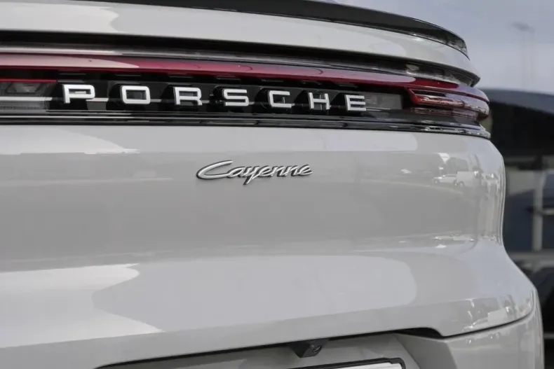 Porsche Cayenne din 2024 cu 9.999 km - oferta POR116073 - foto 5