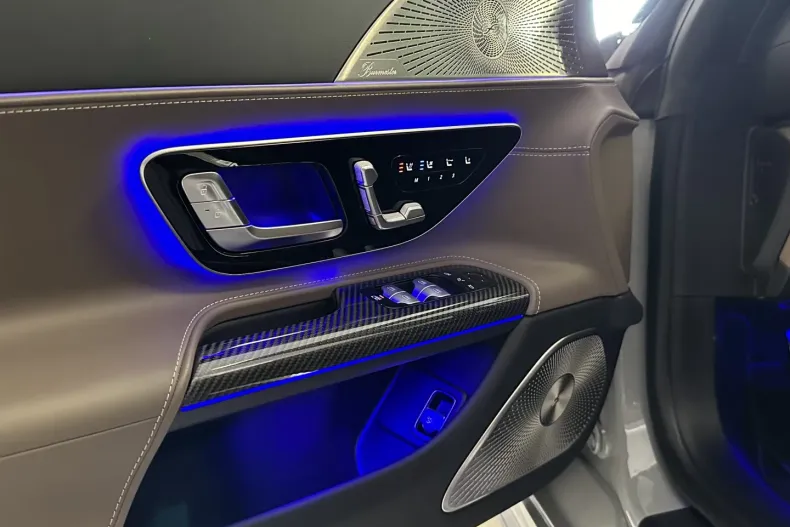 Mercedes-Benz SL 63 AMG din 2022 cu 5.149 km - oferta MER116078 - foto 11