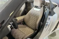 Mercedes-Benz SL 63 AMG din 2022 cu 5.149 km - oferta MER116078 - foto 19