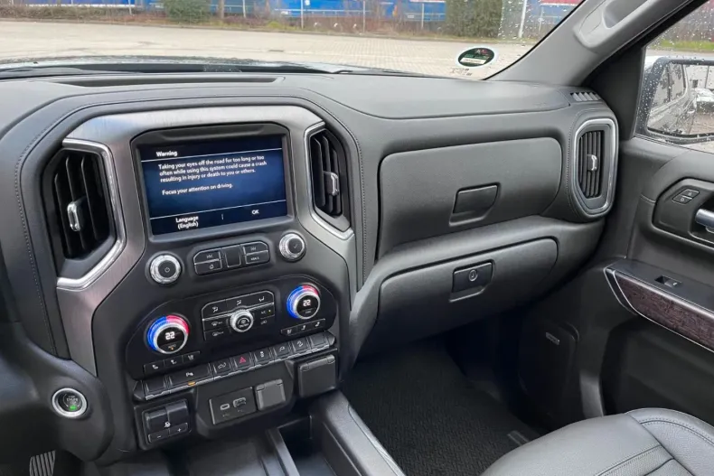 GMC Sierra din 2022 cu 25.000 km - oferta GMC116084 - foto 12