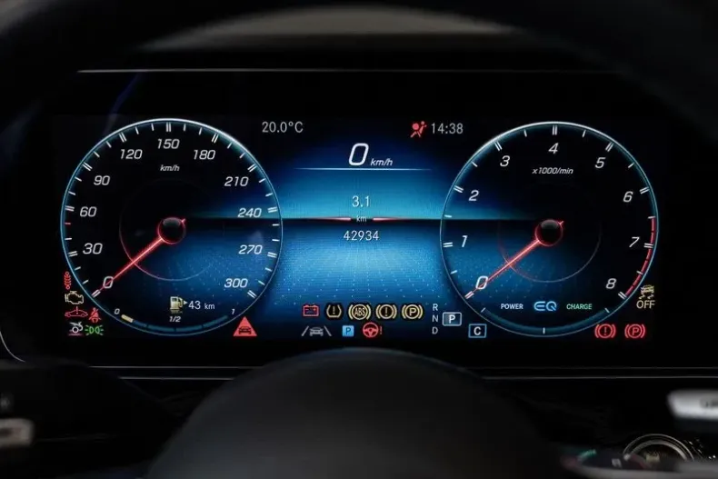 Mercedes-Benz AMG GT din 2022 cu 42.930 km - oferta MER116087 - foto 7