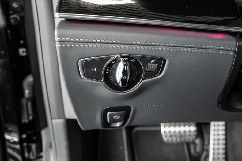 Mercedes-Benz AMG GT din 2022 cu 42.930 km - oferta MER116087 - foto 18