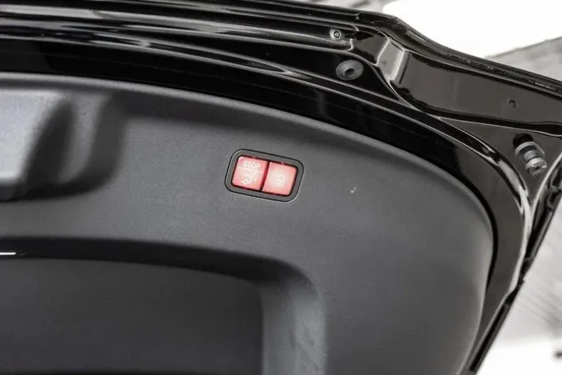 Mercedes-Benz AMG GT din 2022 cu 42.930 km - oferta MER116087 - foto 24