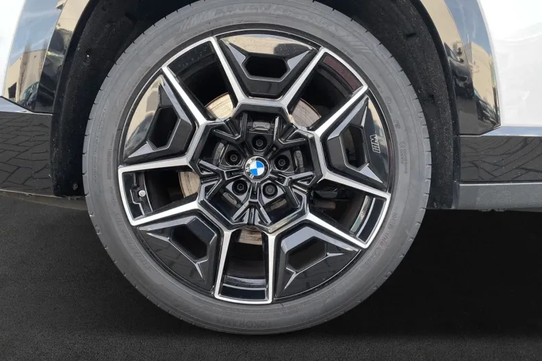 BMW XM din 2023 cu 7.718 km - oferta BMW116089 - foto 5