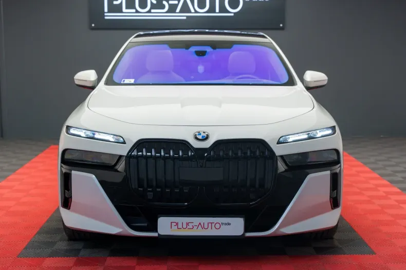 BMW 740 din 2023 cu 21.700 km - oferta BMW116090 - foto 3