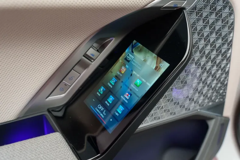 BMW 740 din 2023 cu 21.700 km - oferta BMW116090 - foto 14