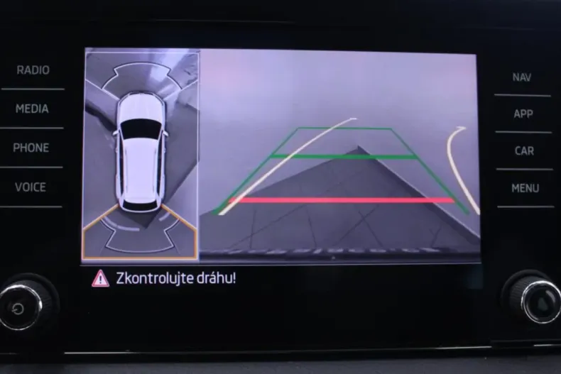 Skoda Kodiaq din 2021 cu 66.400 km - oferta SKO116093 - foto 12