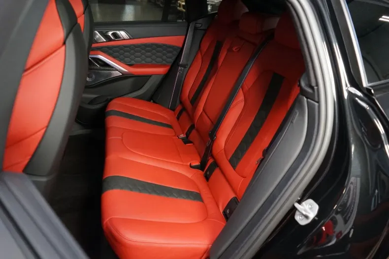 BMW X6 M din 2022 cu 13.740 km - oferta BMW116100 - foto 11