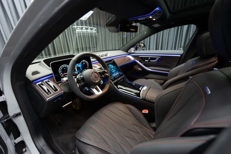 Mercedes-Benz S 63 AMG din 2024 cu 10 km - oferta MER116103 - foto 11