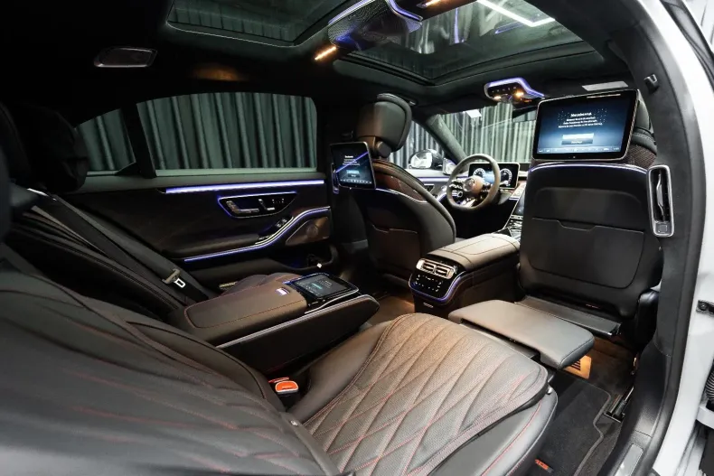 Mercedes-Benz S 63 AMG din 2024 cu 10 km - oferta MER116103 - foto 15