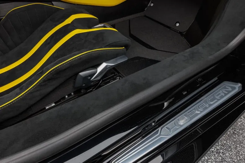 Lamborghini Huracán din 2022 cu 3.800 km - oferta LAM116107 - foto 11