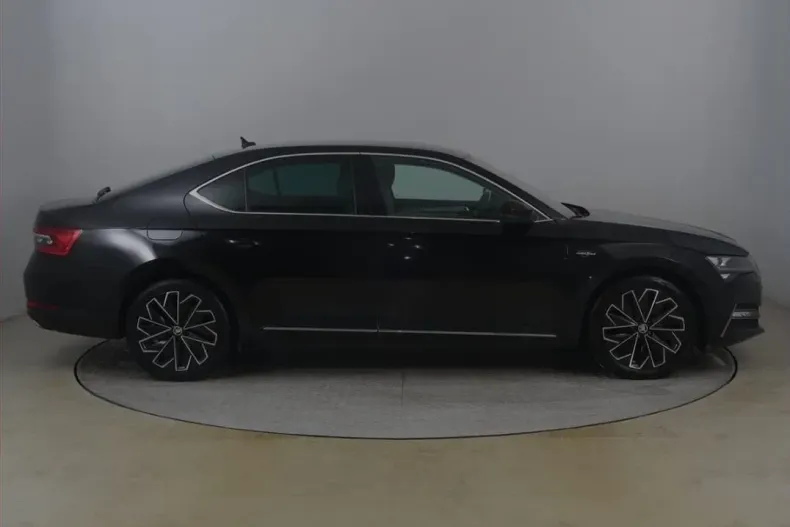 Skoda Superb din 2021 cu 77.000 km - oferta SKO116114 - foto 6