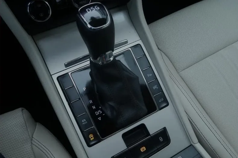 Skoda Superb din 2021 cu 77.000 km - oferta SKO116114 - foto 16