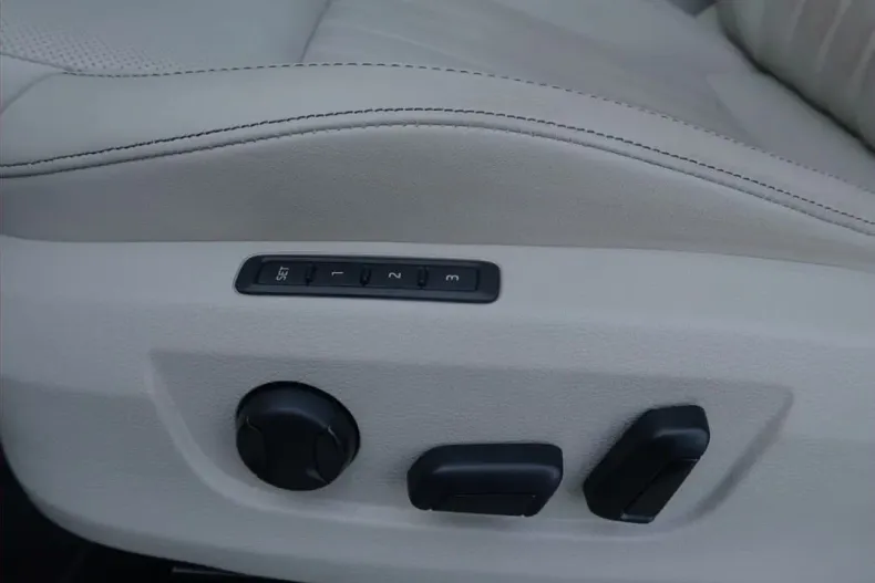 Skoda Superb din 2021 cu 77.000 km - oferta SKO116114 - foto 21