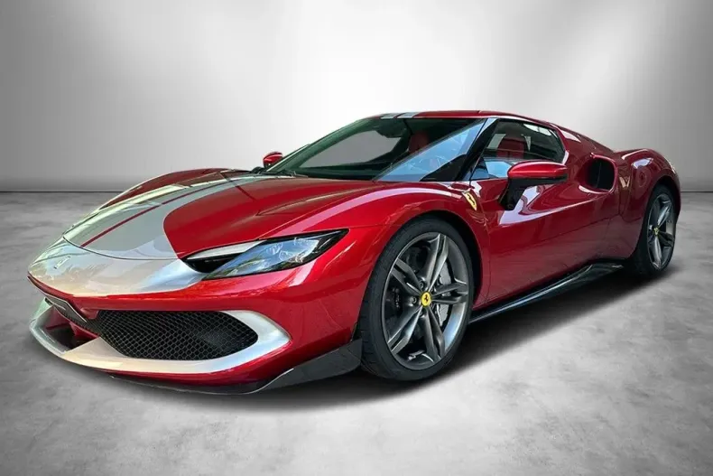 Ferrari 296 GTB din 2022 cu 5.500 km - oferta FER116116 - foto 8