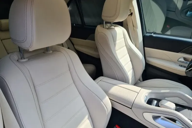 Mercedes-Benz GLE 350 din 2023 cu 15.000 km - oferta MER116119 - foto 8