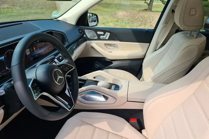 Mercedes-Benz GLE 350 din 2023 cu 15.000 km - oferta MER116119 - foto 10