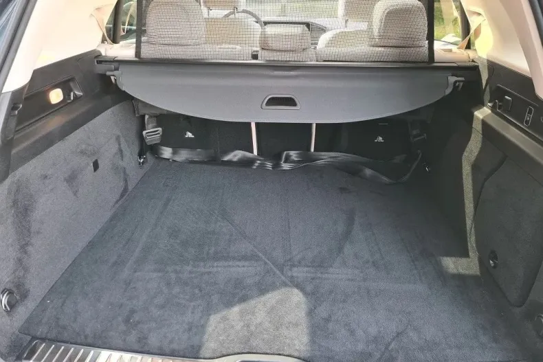 Mercedes-Benz GLE 350 din 2023 cu 15.000 km - oferta MER116119 - foto 16