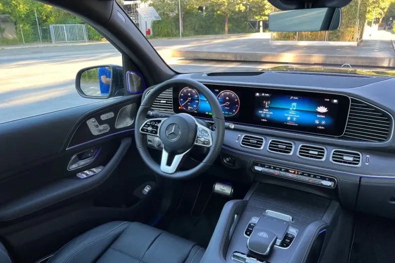 Mercedes-Benz GLS 600 din 2024 cu 60 km - oferta MER116121 - foto 14