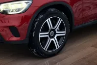 Mercedes-Benz GLC 300 din 2021 cu 23.983 km - oferta MER116127 - foto 2