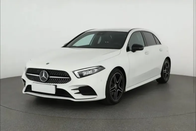 Mercedes-Benz A 180 din 2023 cu 14.700 km - oferta MER116130 - foto 4