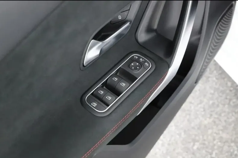 Mercedes-Benz A 180 din 2023 cu 14.700 km - oferta MER116130 - foto 12